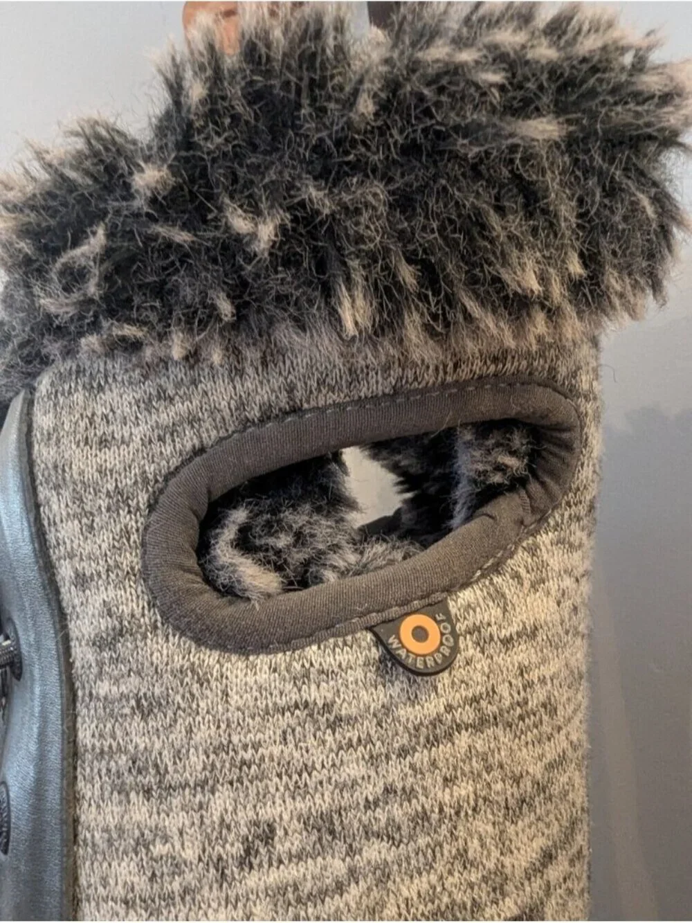 Bogs –Arcata Knit Kids Winter Boots Gray   Multi Waterproof -40 C  Unisex Size 5